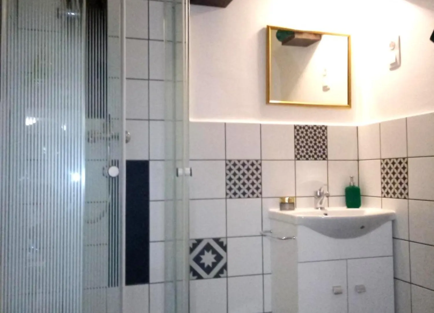 Sunny City Apartment Facing The Park Budapest Hungary